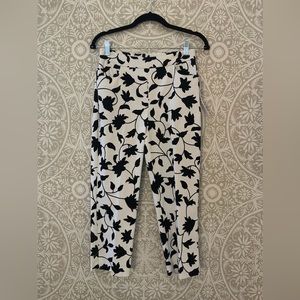 Tribal Brand Printed Capris